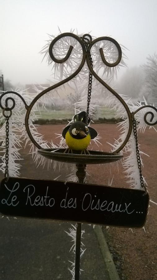 Au Rendez Vous De L'Auxois B&B Essey Exterior photo